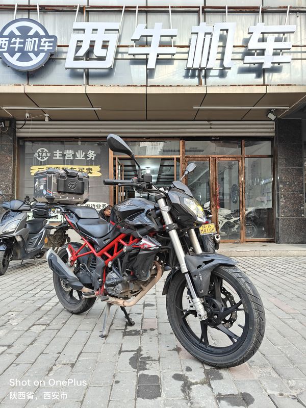 二手贝纳利红宝龙 TNT150i