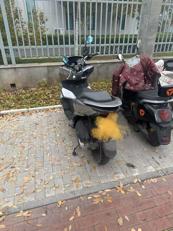 二手五羊本田PCX