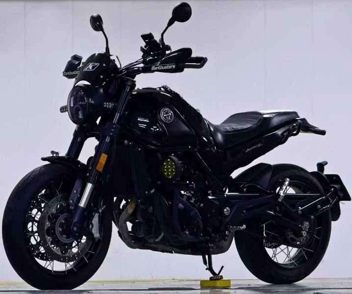 二手贝纳利幼狮 Leoncino 500