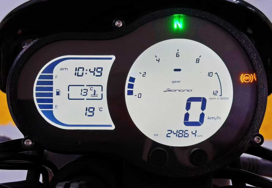 二手贝纳利幼狮 Leoncino 500