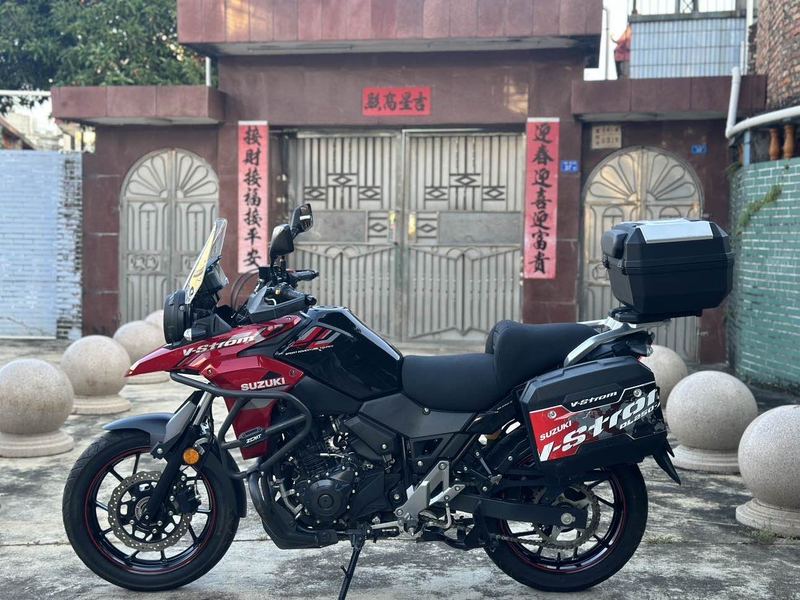 二手豪爵铃木DL250