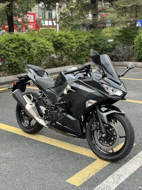 二手川崎Ninja 400