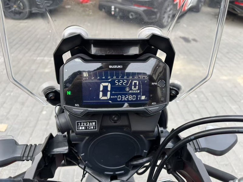 二手豪爵铃木DL250