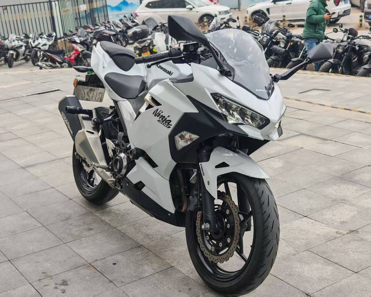 二手川崎Ninja 400