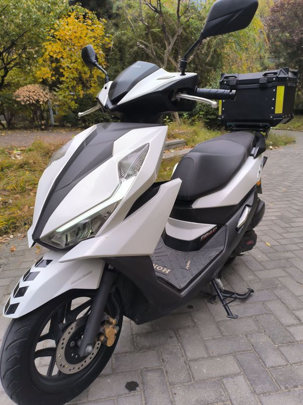 二手五羊本田NX125