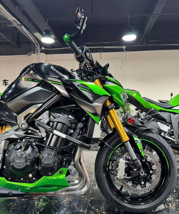 二手川崎Z900