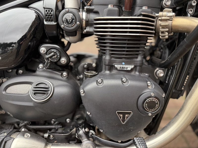 二手凯旋Bonneville Bobber