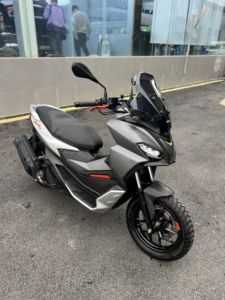 二手阿普利亚SR GT 200