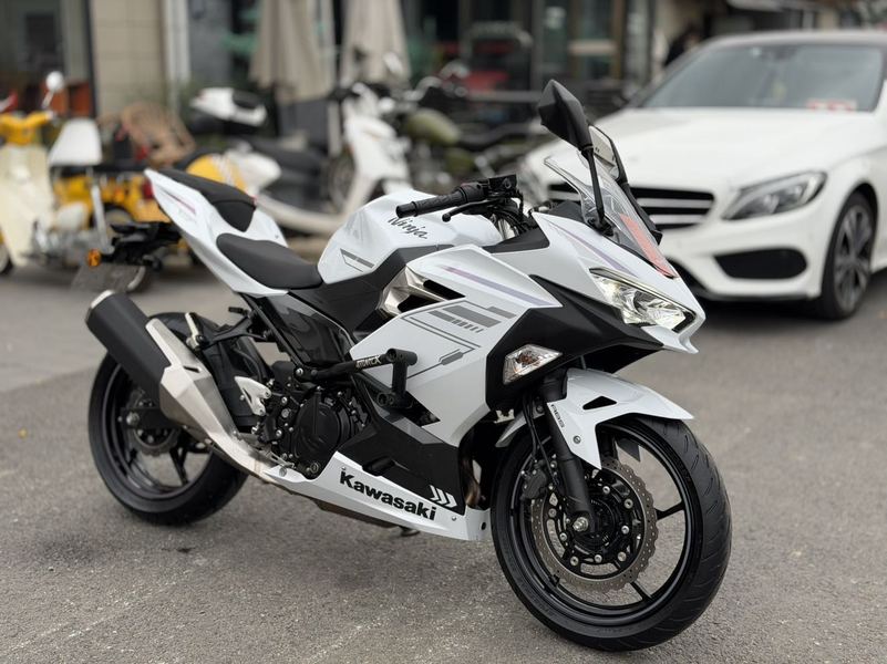 二手川崎Ninja 400