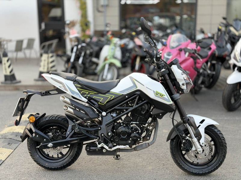 二手贝纳利小暴龙TNT125