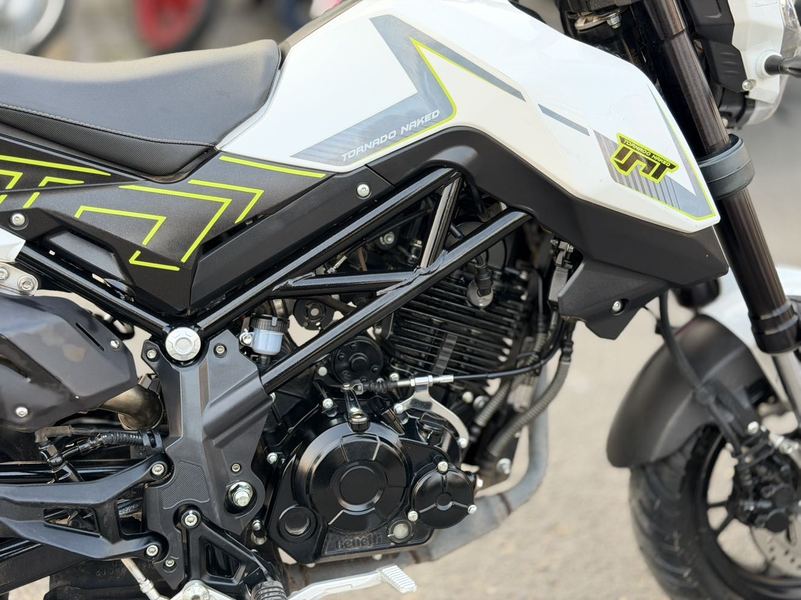 二手贝纳利小暴龙TNT125