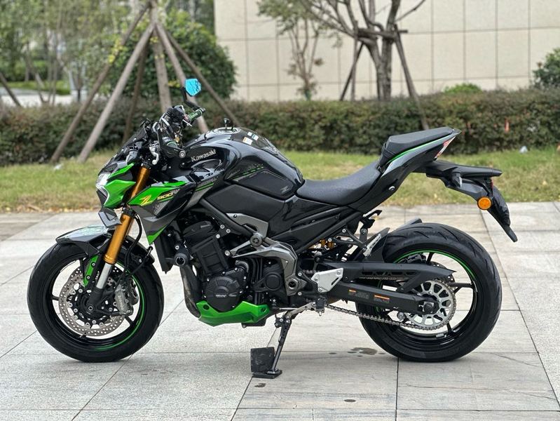 二手川崎Z900