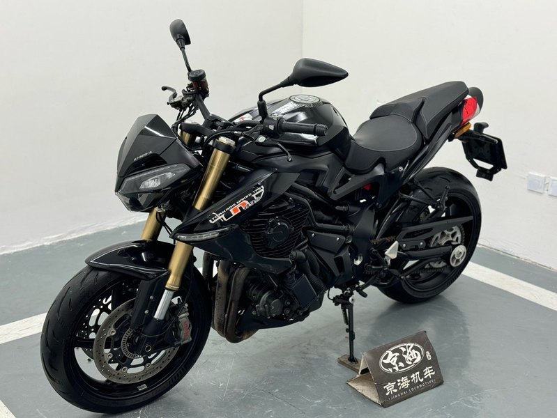 二手贝纳利TNT899