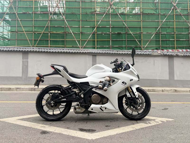 二手QJMOTOR赛250