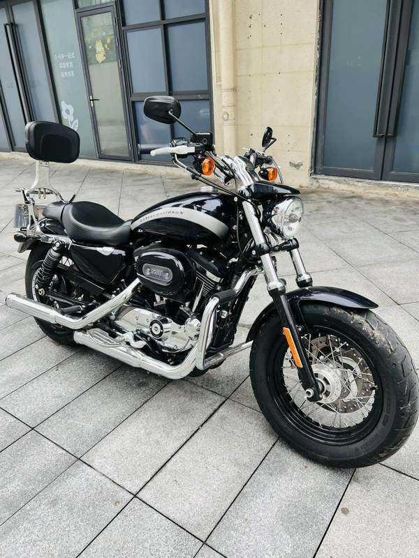 二手哈雷戴维森1200 Custom