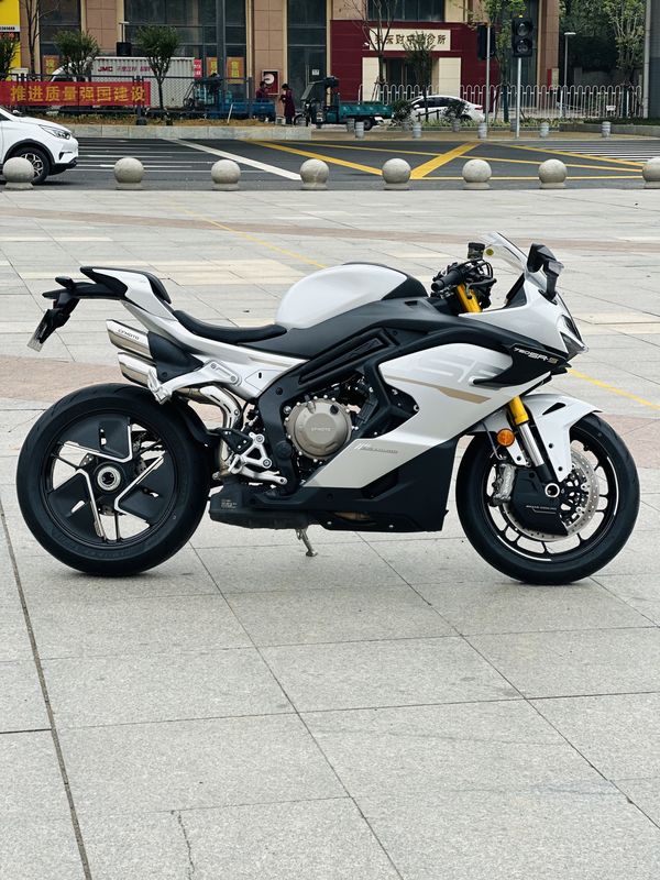 二手春风750SR-S