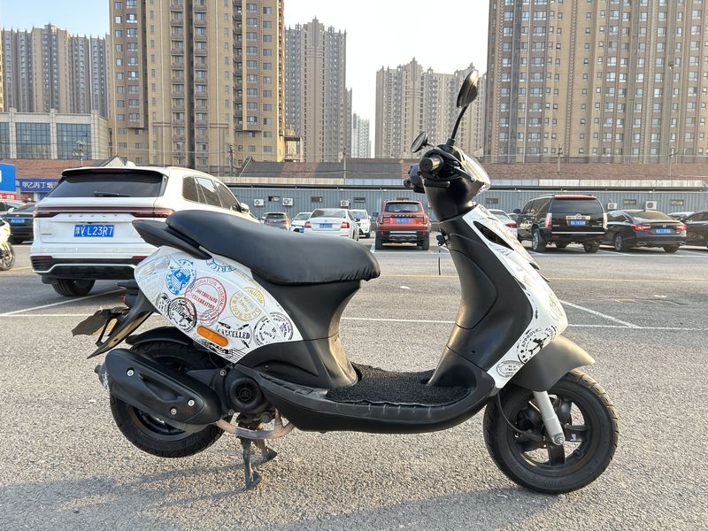 二手宗申比亚乔ZIP 100