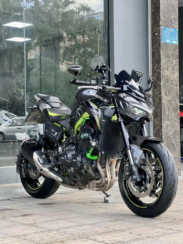 二手川崎Z900