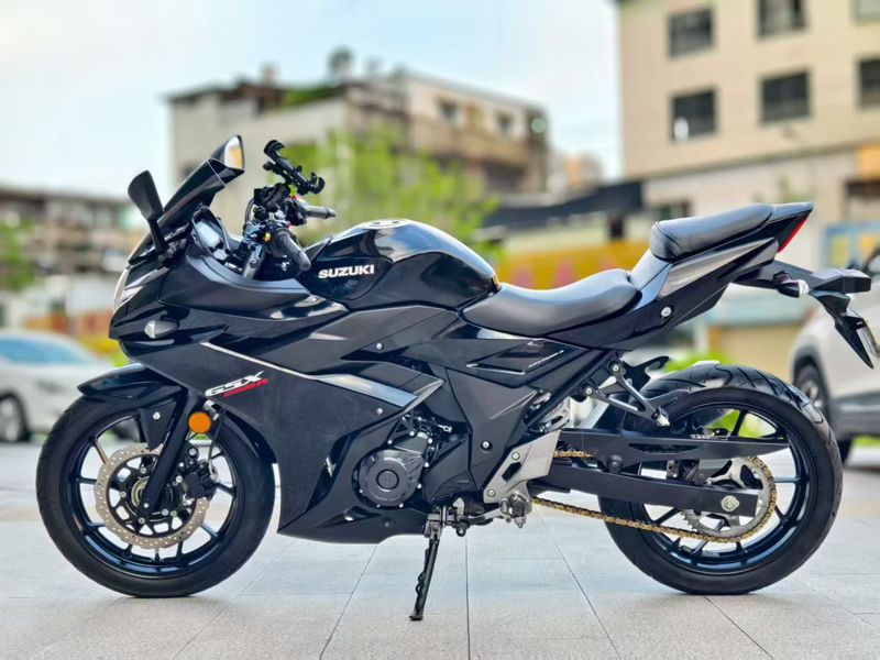 二手豪爵铃木GSX250R