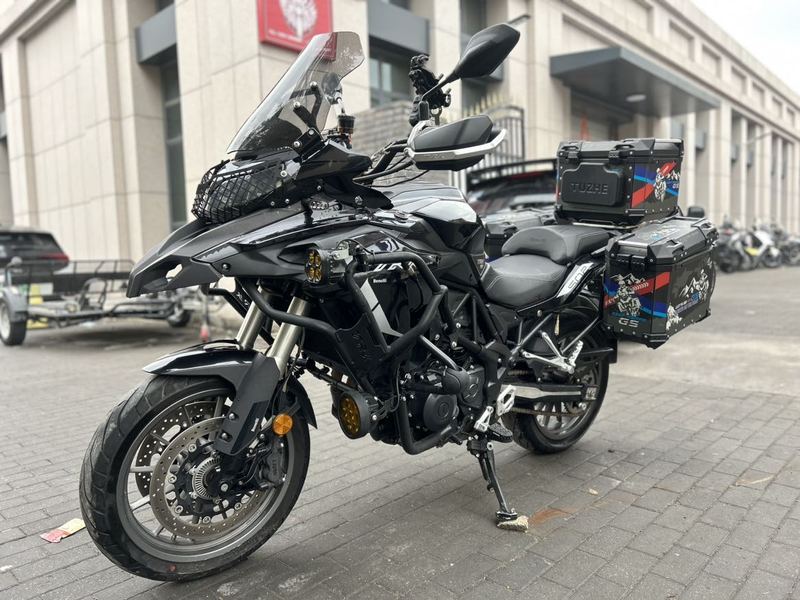 二手贝纳利金鹏 TRK502