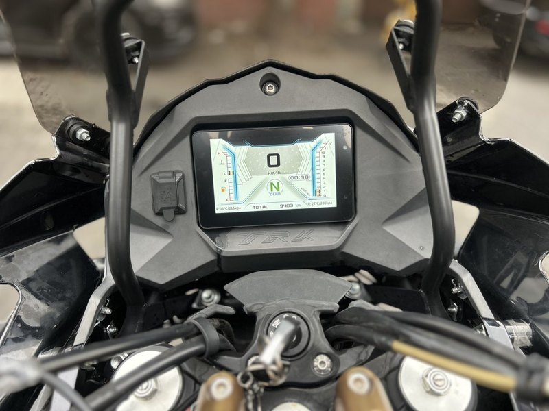 二手贝纳利金鹏 TRK502