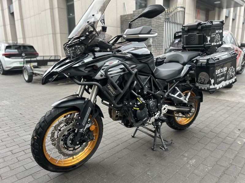 二手贝纳利TRK552