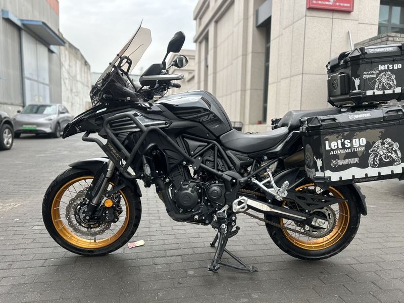 二手贝纳利TRK552