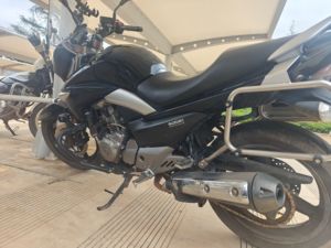 二手豪爵铃木骊驰 GW250
