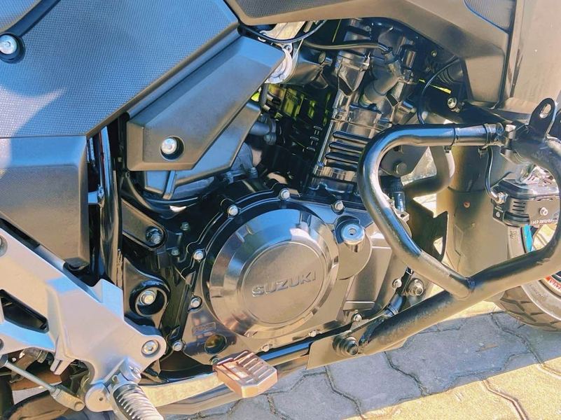 二手豪爵铃木DL250