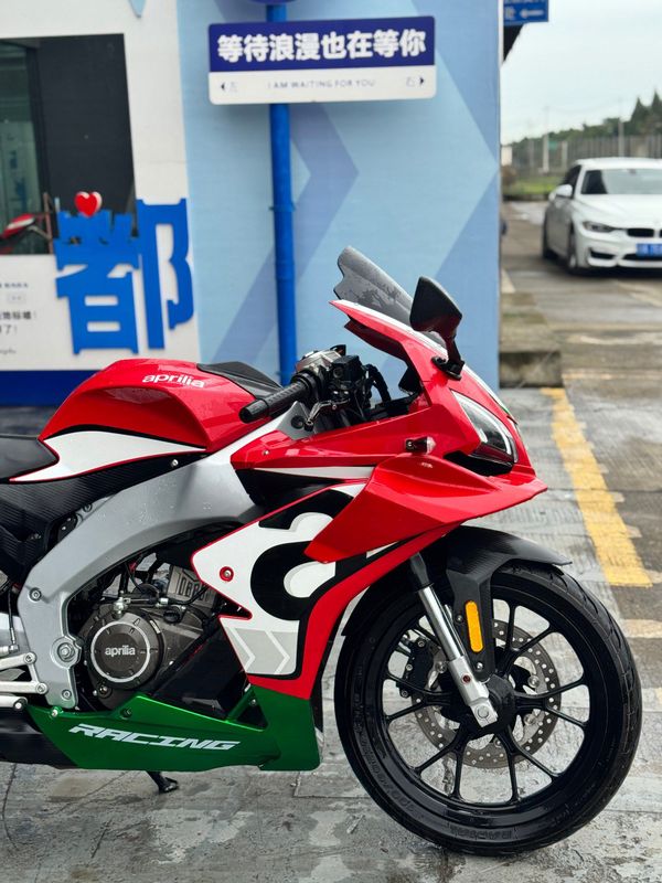 二手宗申阿普利亚GPR250R