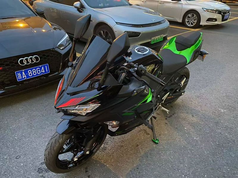 二手川崎Ninja 400