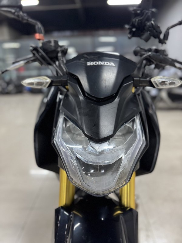 二手五羊本田CB190R 暴锋眼