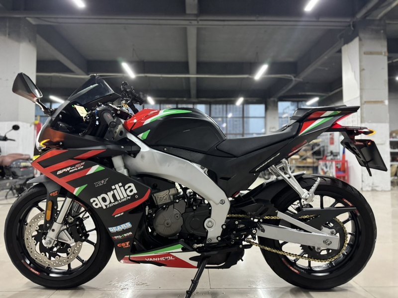 二手宗申阿普利亚GPR250R