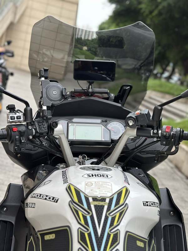 二手贝纳利600GC