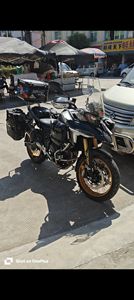 二手贝纳利TRK702