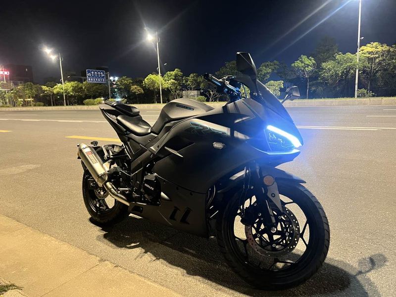 二手喜力蛟龙200