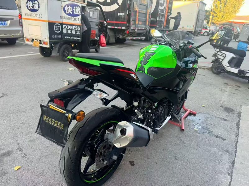 二手川崎Ninja 400