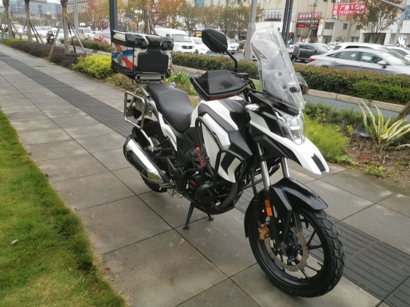 二手五羊本田猛鸷 CB190X