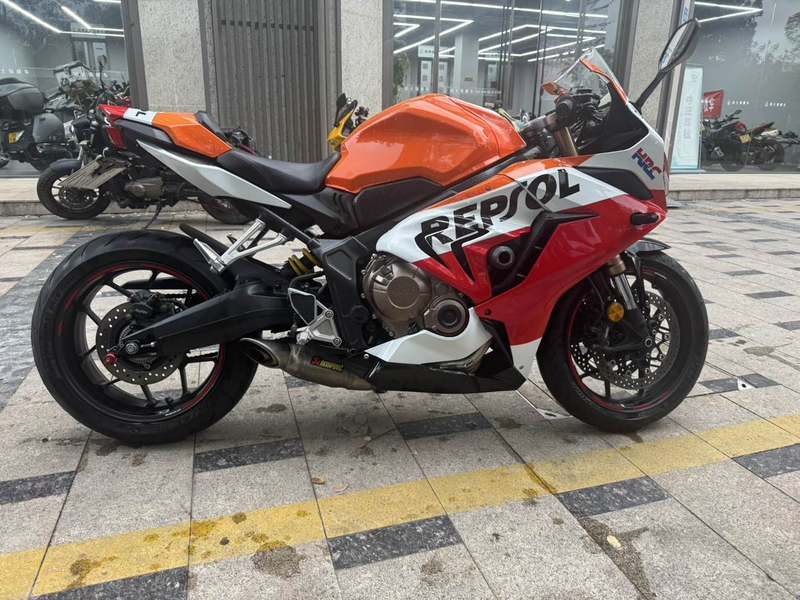 二手本田CBR650R