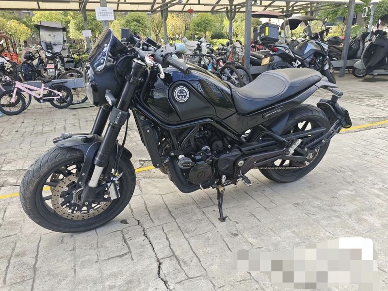 二手贝纳利幼狮 Leoncino 500