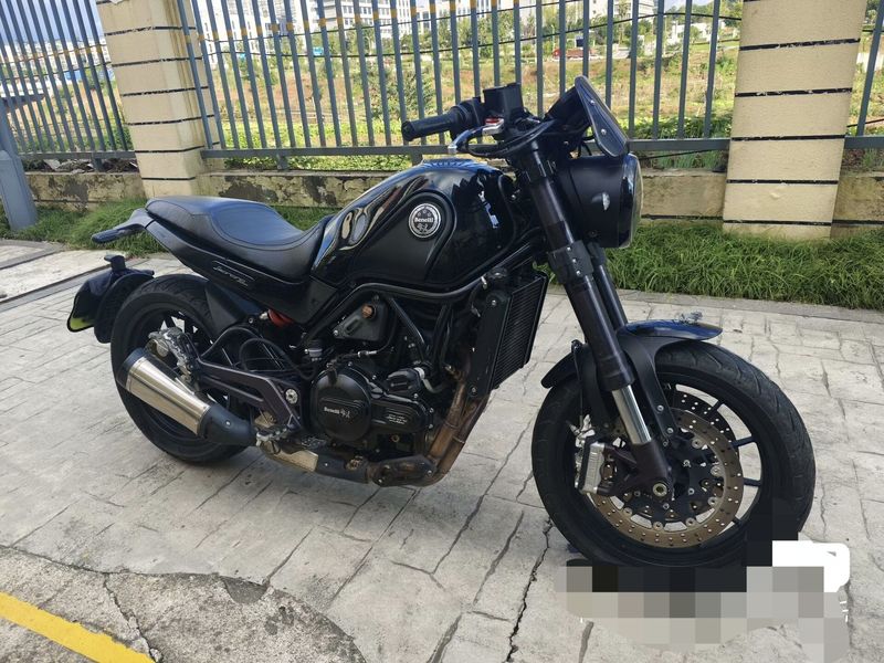 二手贝纳利幼狮 Leoncino 500