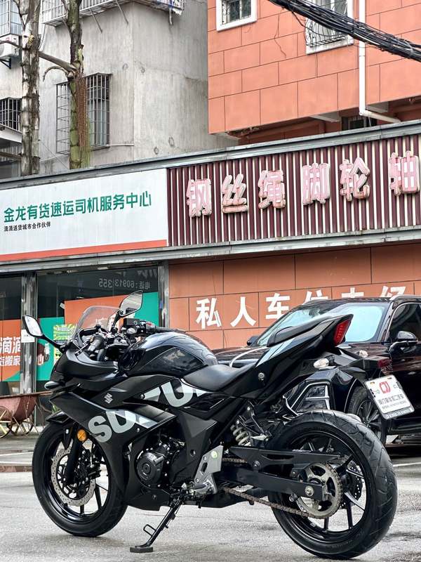二手豪爵铃木GSX250R