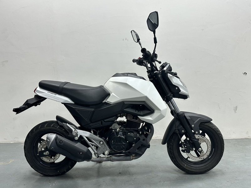 二手春风ST狒狒