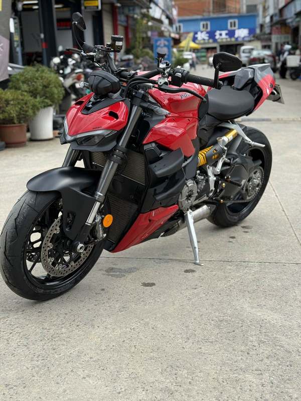 二手杜卡迪Street Fighter V2