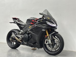 二手阿普利亚RSV4