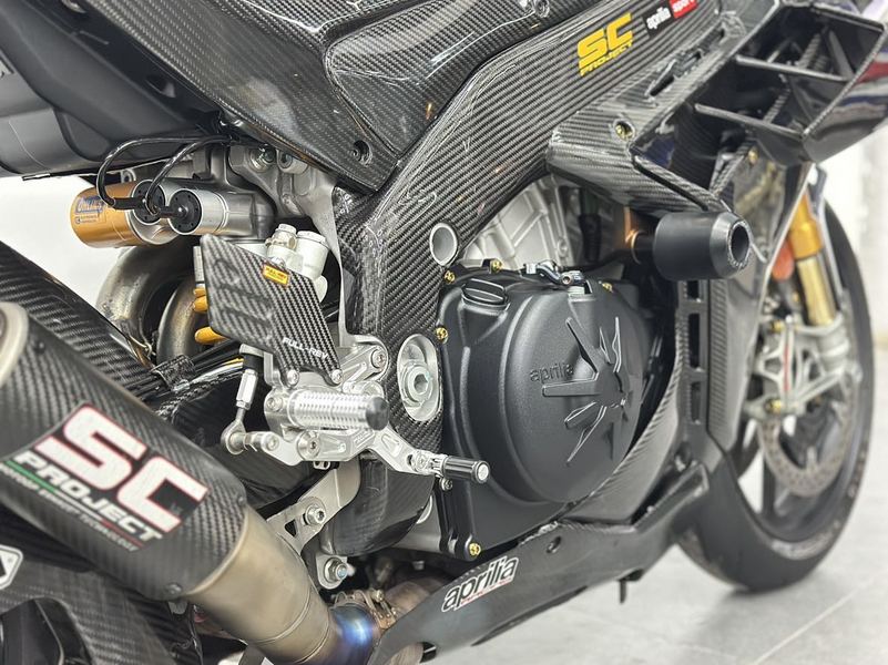 二手阿普利亚RSV4