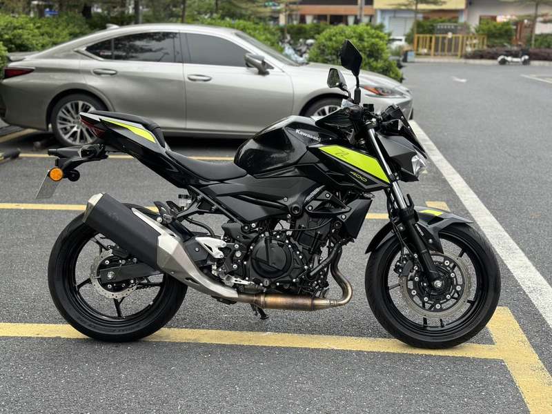 二手川崎Z400