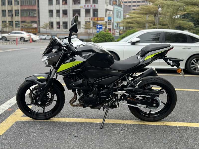 二手川崎Z400