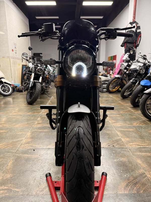 二手贝纳利幼狮 Leoncino 500