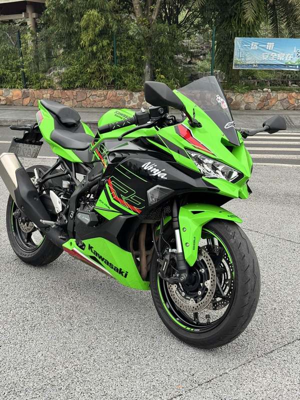 二手川崎ZX-4R